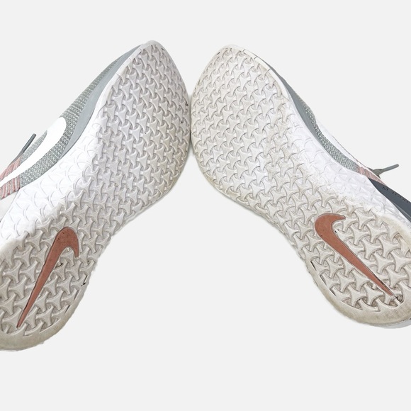 Nike Metacomet DSX Flyknit Training Sneakers Gray and Pink Run Walk Hike Size 11 - Picture 7 of 8